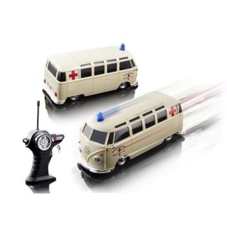 1:24 R/C VW Bus Ambulanz mit